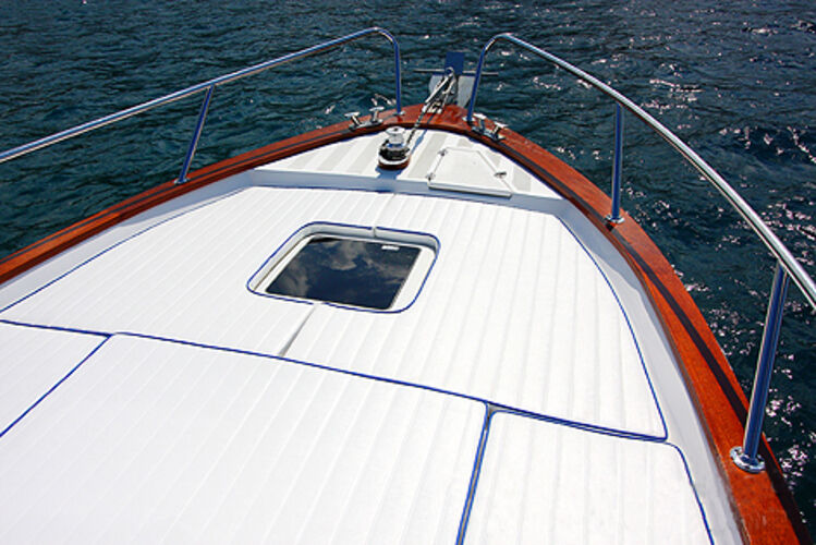 images/amelia-650-open-10.jpg 10