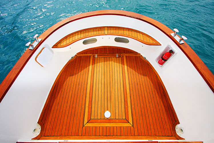 images/amelia-750-day-cruiser-06.jpg 6