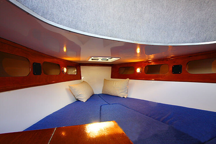 images/amelia-750-day-cruiser-09.jpg 9