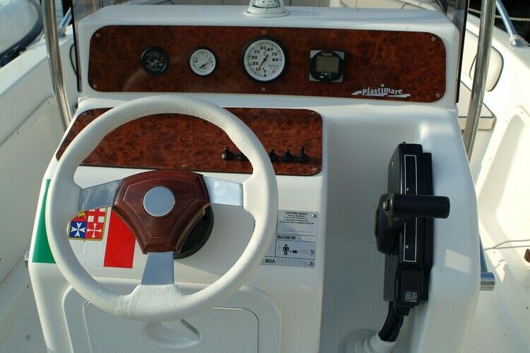 images/dyuk-650-06.jpg 6