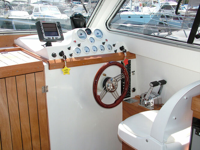 images/t-32-12.jpg 12